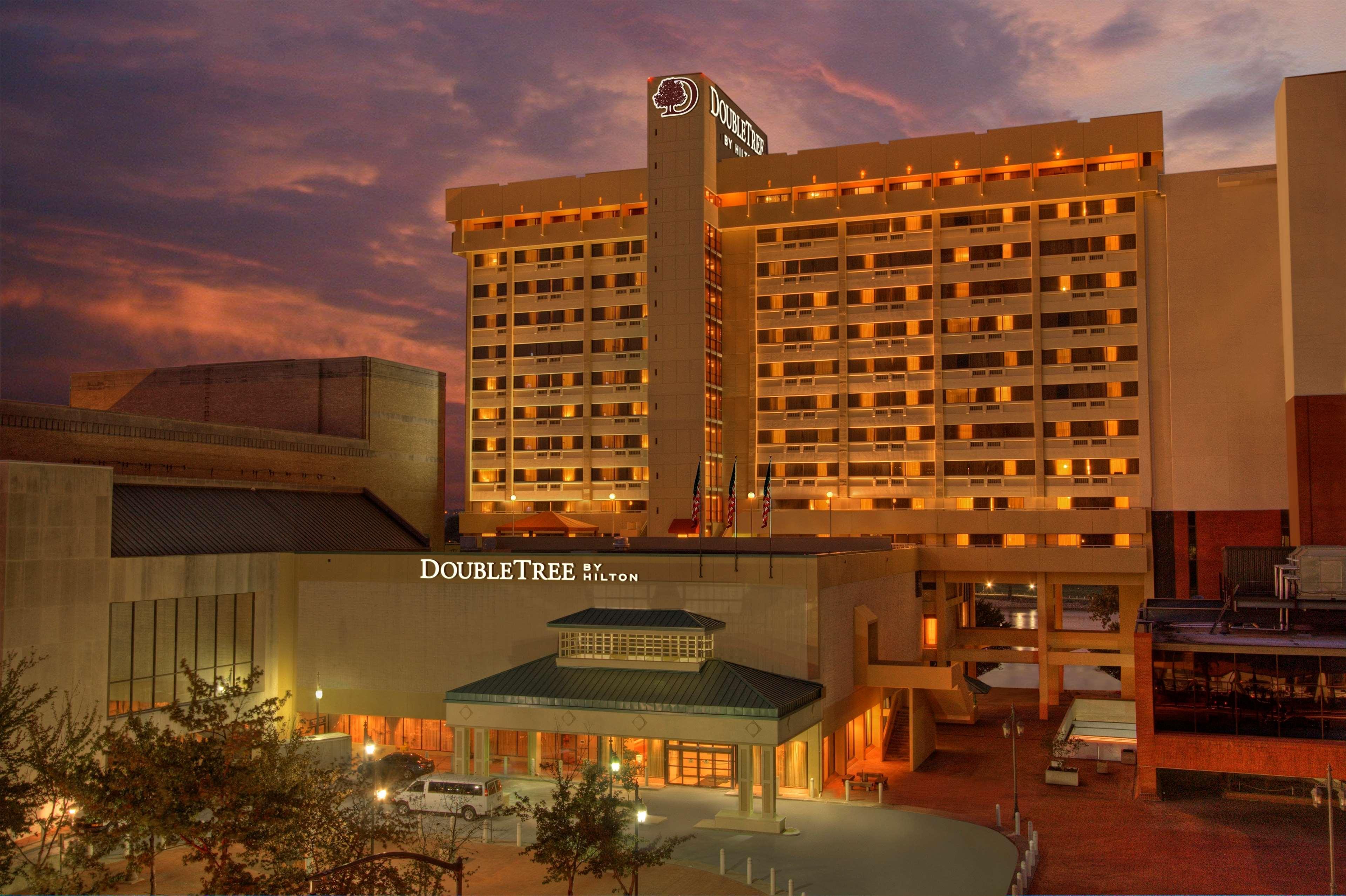 Готель Doubletree By Hilton Літл-Рок Екстер'єр фото